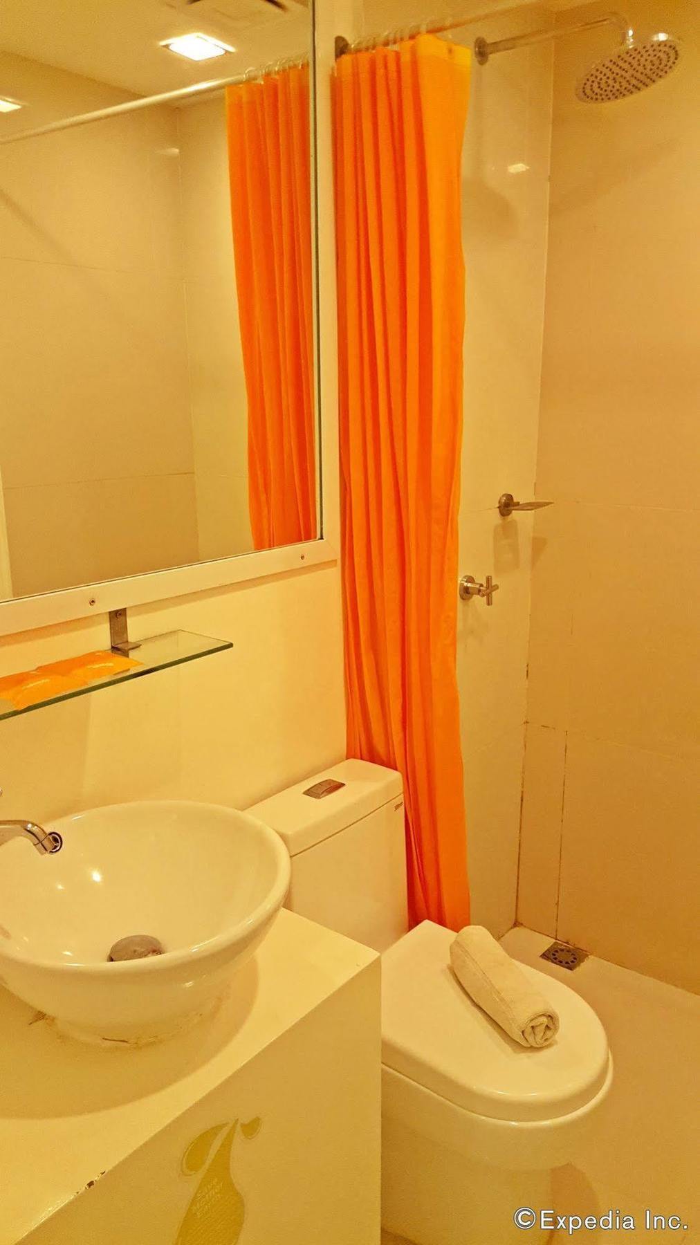 Islands Stay Hotel - プエルト・プリンセサ エクステリア 写真